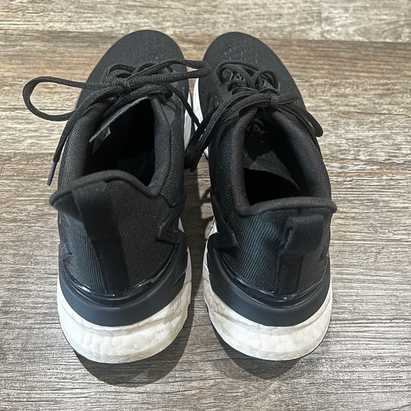 FINAL PRICE Women’s Adidas Response Ladies Shoes - Picture 2 of 4